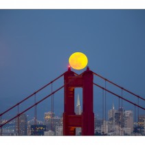 Full moon over the Golden Gate bridge