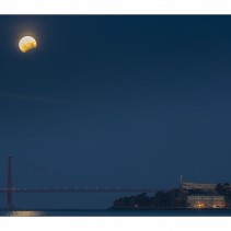 April Full moon: over Alcatraz and moon eclipse